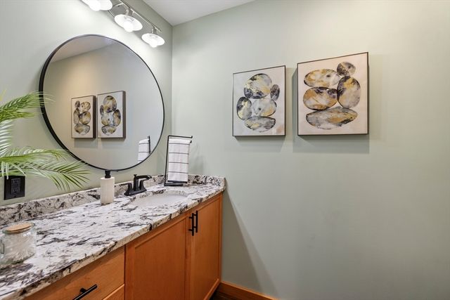 8 Barrett Rd, North Brookfield, MA 01535