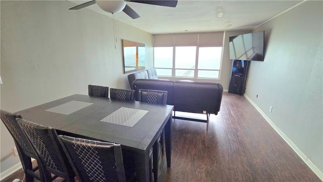 4302 Ocean Dr 74, Corpus Christi, TX 78412