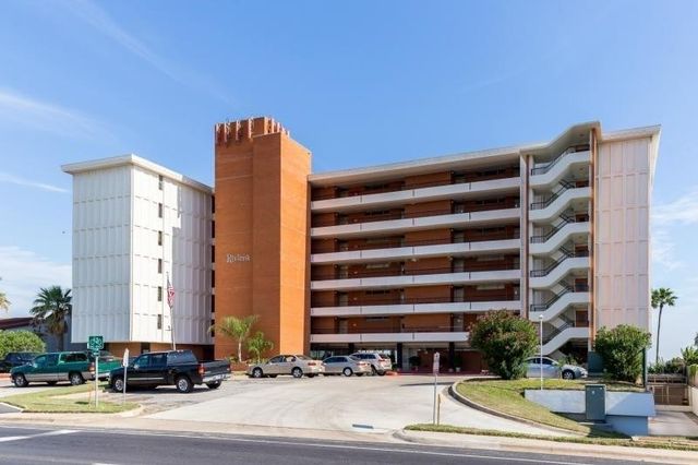 4302 Ocean Dr 74, Corpus Christi, TX 78412