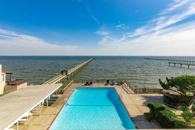 4302 Ocean Dr 74, Corpus Christi, TX 78412