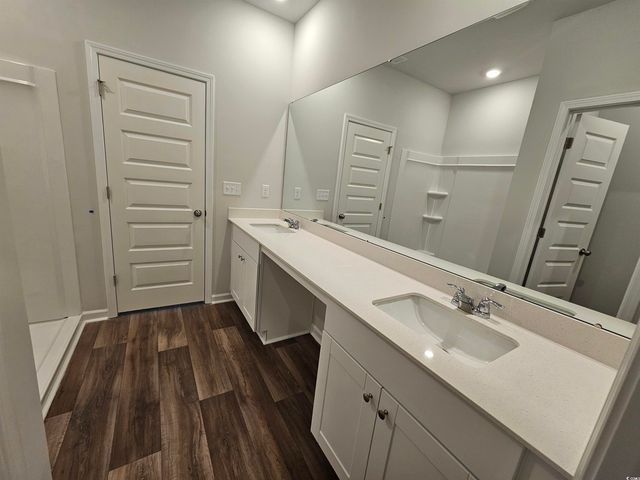 789 Wapama St., Little River, SC 29566