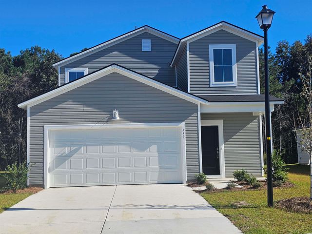 789 Wapama St., Little River, SC 29566