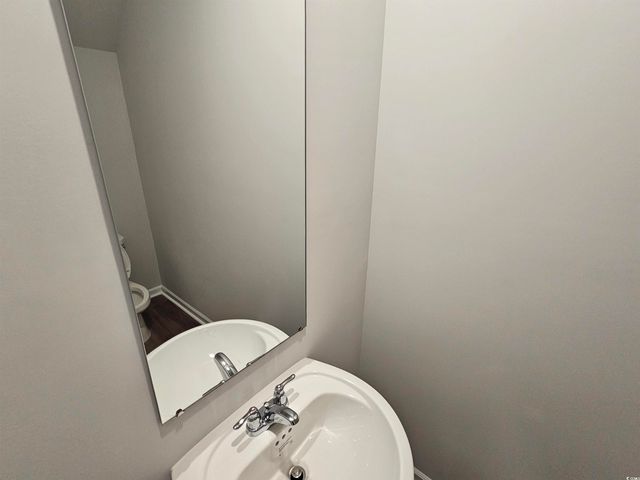 789 Wapama St., Little River, SC 29566