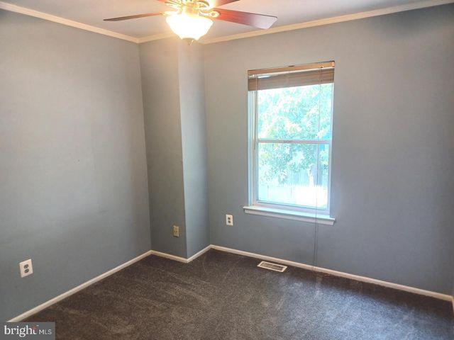 403 ROBERTS LN, Marlton, NJ 08053