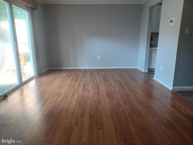 403 ROBERTS LN, Marlton, NJ 08053