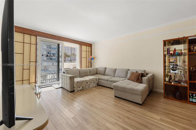 1601 S Ocean Dr 105, Hollywood, FL 33019