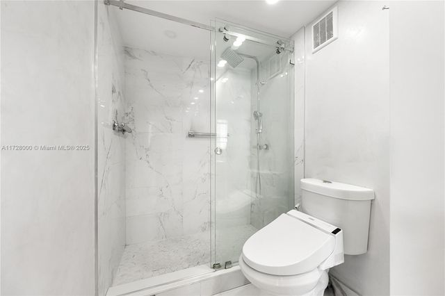 1601 S Ocean Dr 105, Hollywood, FL 33019