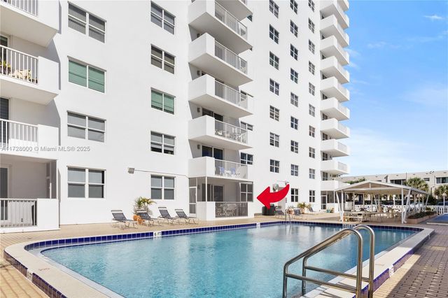 1601 S Ocean Dr 105, Hollywood, FL 33019