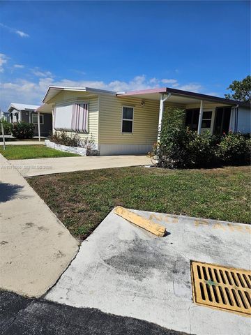 109 NW 51st Street, Deerfield Beach, FL 33064