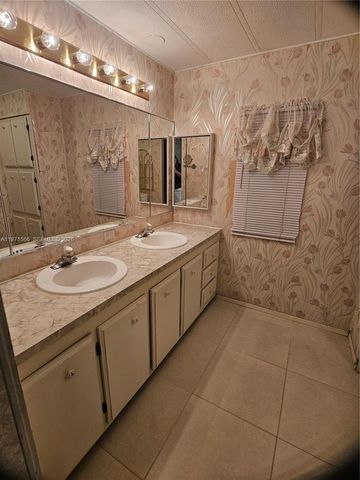 109 NW 51st Street, Deerfield Beach, FL 33064
