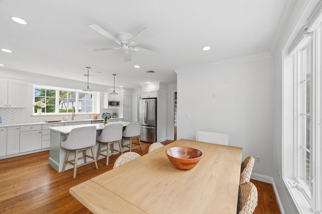 19 Hersey St, Hingham, MA 02043