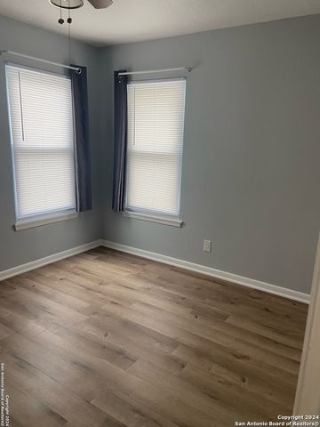 442 Harcourt, San Antonio, TX 78223