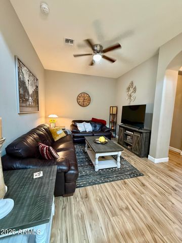 1367 S COUNTRY CLUB Drive 1019, Mesa, AZ 85210