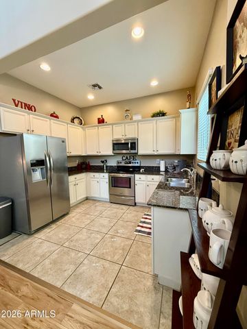 1367 S COUNTRY CLUB Drive 1019, Mesa, AZ 85210