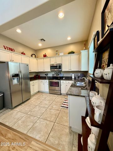 1367 S COUNTRY CLUB Drive 1019, Mesa, AZ 85210