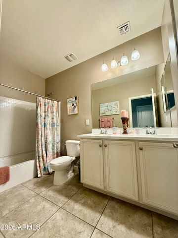 1367 S COUNTRY CLUB Drive 1019, Mesa, AZ 85210