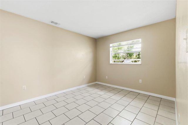 3052 PARK LANE B, Dunedin, FL 34698