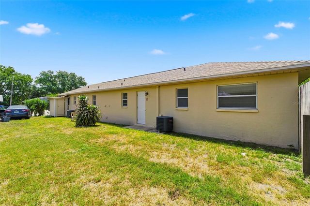3052 PARK LANE B, Dunedin, FL 34698