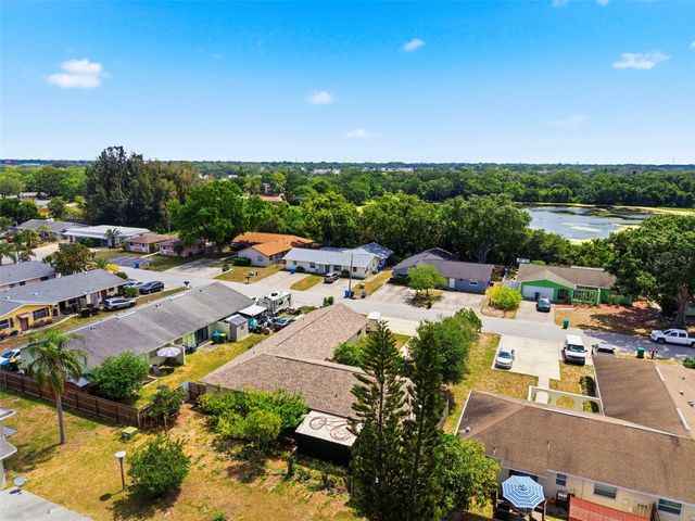 3052 PARK LANE B, Dunedin, FL 34698