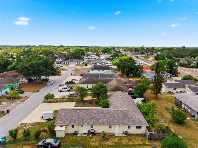 3052 PARK LANE B, Dunedin, FL 34698