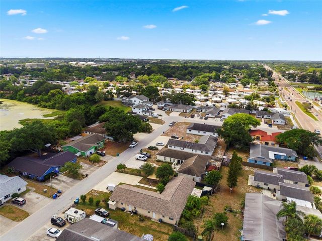 3052 PARK LANE B, Dunedin, FL 34698