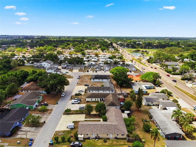 3052 PARK LANE B, Dunedin, FL 34698