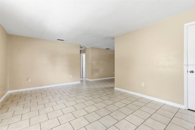 3052 PARK LANE B, Dunedin, FL 34698