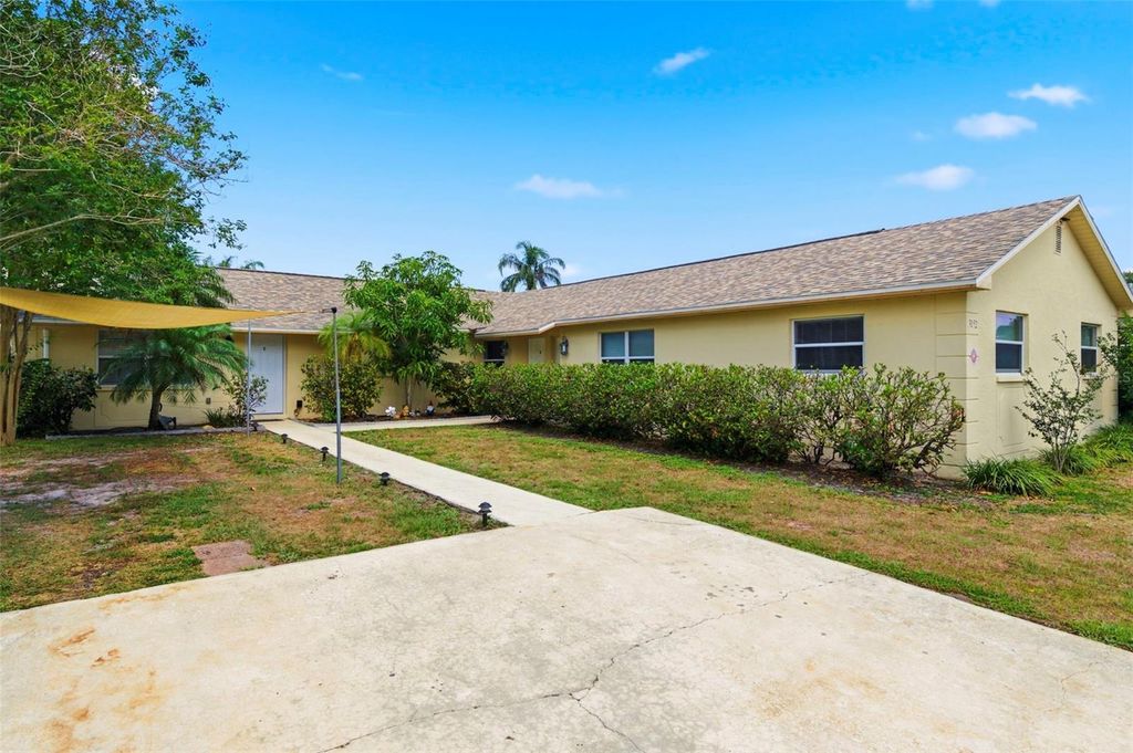 3052 PARK LANE B, Dunedin, FL 34698