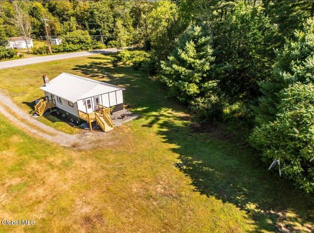 1728 N Shore Road, Hadley, NY 12835