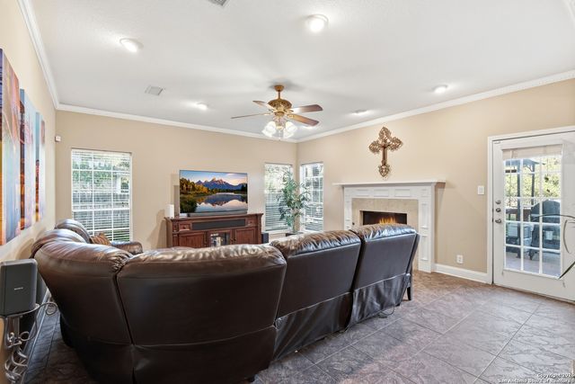 13830 Morningbluff, San Antonio, TX 78216