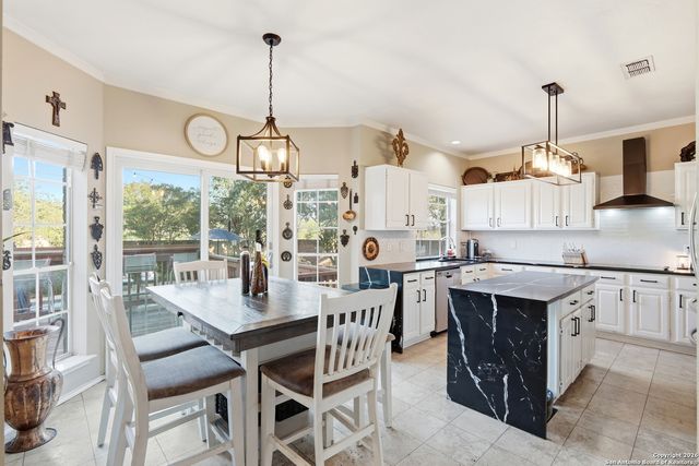 13830 Morningbluff, San Antonio, TX 78216