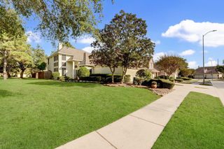 10222 Thornleaf Lane, Houston, TX 77070