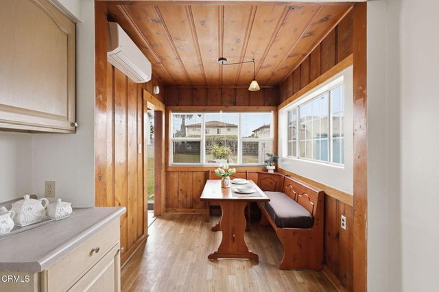 330 S Seaward Avenue, Ventura, CA 93003