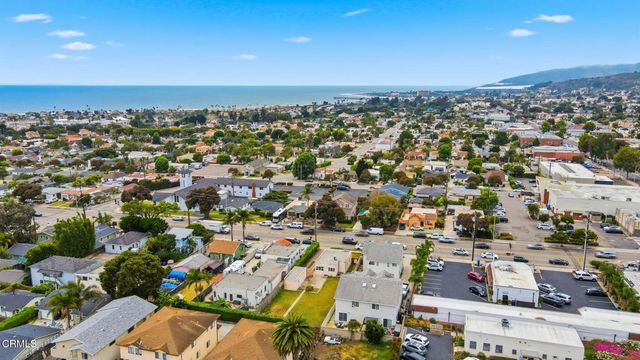330 S Seaward Avenue, Ventura, CA 93003