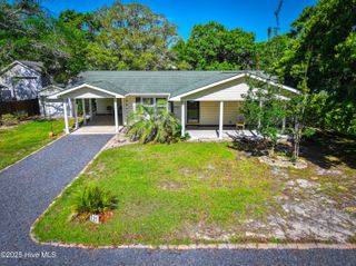 121 NW 1st Street, Oak Island, NC 28465