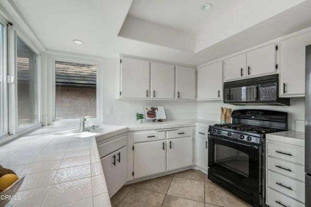5172 Galano Drive, Camarillo, CA 93012