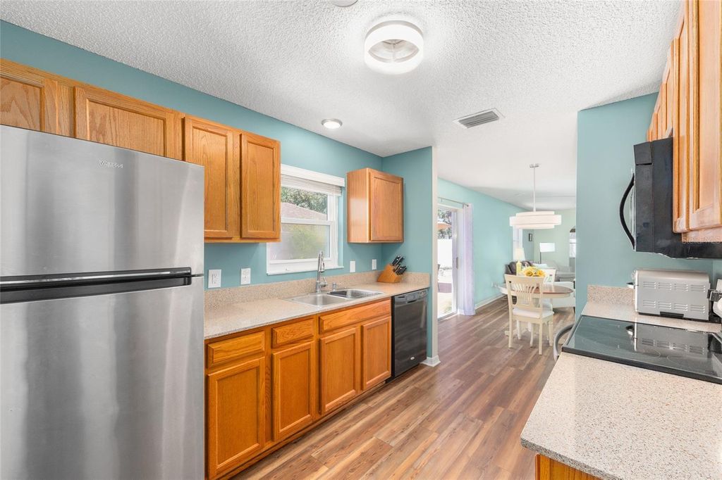 Image 12 of property listing at 1717 FRANCISCO STREET, The Villages, FL 32159