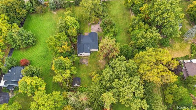25348 Orchard Lake Road, Farmington Hills, MI 48336
