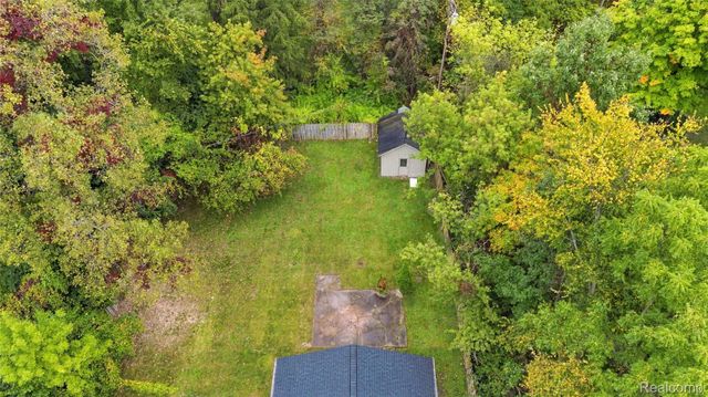 25348 Orchard Lake Road, Farmington Hills, MI 48336