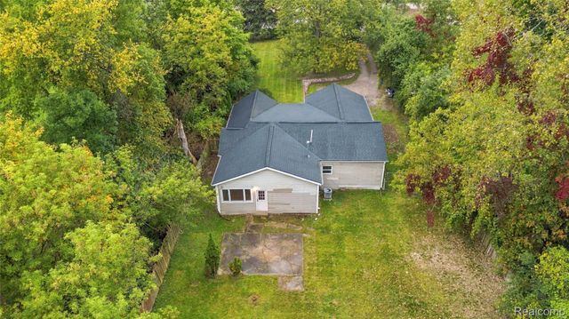 25348 Orchard Lake Road, Farmington Hills, MI 48336