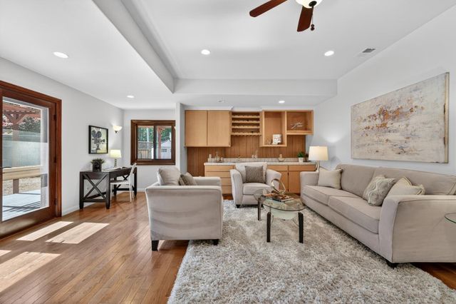 216 Rodonovan Drive, Santa Clara, CA 95051