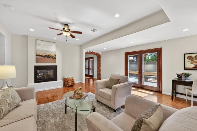 216 Rodonovan Drive, Santa Clara, CA 95051