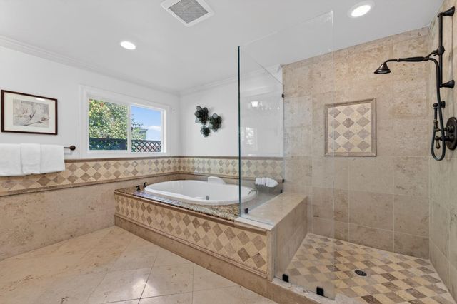 216 Rodonovan Drive, Santa Clara, CA 95051