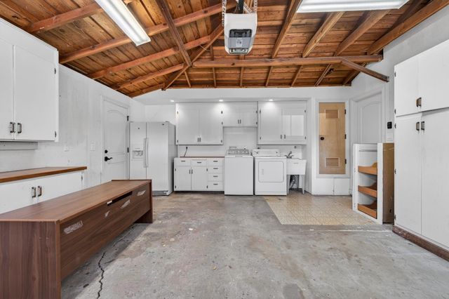 216 Rodonovan Drive, Santa Clara, CA 95051