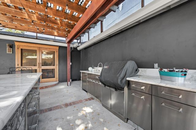 216 Rodonovan Drive, Santa Clara, CA 95051