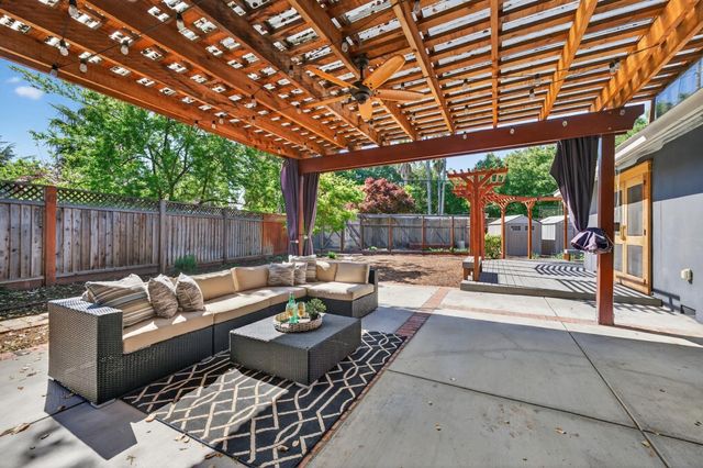 216 Rodonovan Drive, Santa Clara, CA 95051