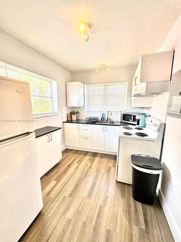 1821 NW 33rd Street, Miami, FL 33142