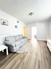 1821 NW 33rd Street, Miami, FL 33142