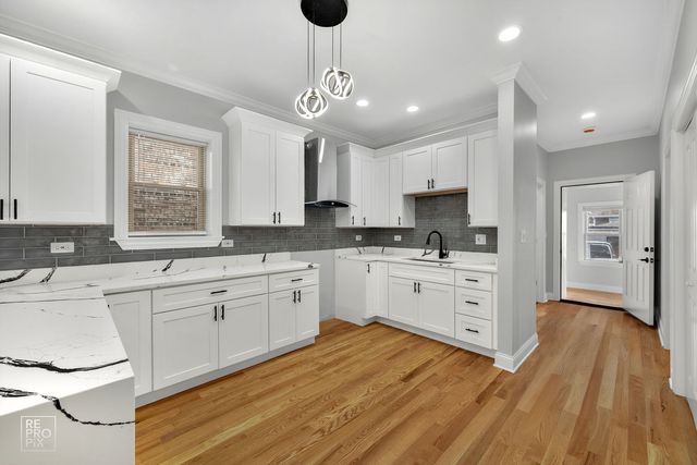 8111 S Throop Street, Chicago, IL 60620