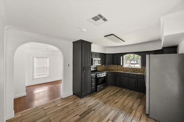 2454 Revere Drive, Irving, TX 75061